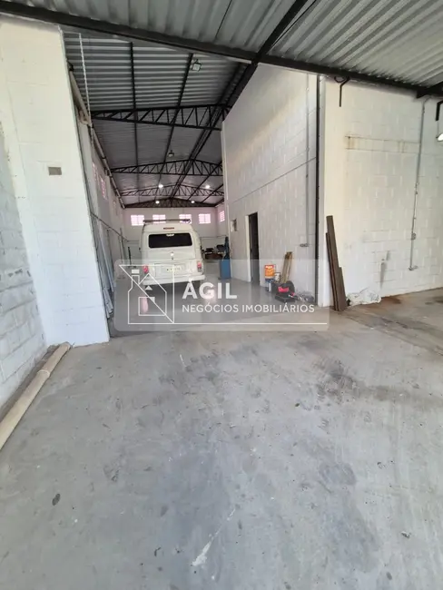 Armazém / Galpão para alugar, 285m2 em Sao Jose Dos Campos - SP - imagem 3 Foto 3 de Armazém / Galpão para alugar, 285m2 em Sao Jose Dos Campos - SP