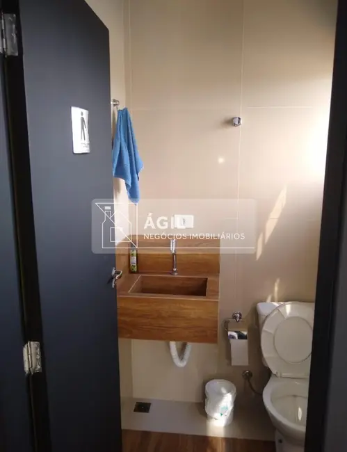 Foto 7 de Loja à venda, 120m2 em Loteamento Villa Branca, Jacarei - SP