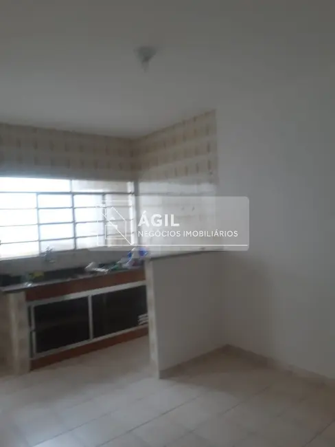 Foto 2 de Casa com 2 quartos à venda, 100m2 em Sao Jose Dos Campos - SP