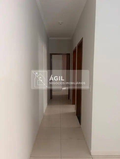 Casa com 2 quartos para alugar, 157m2 em Loteamento Villa Branca, Jacarei - SP - imagem 9 Foto 9 de Casa com 2 quartos para alugar, 157m2 em Loteamento Villa Branca, Jacarei - SP
