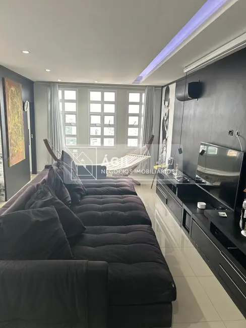 Foto 1 de Apartamento com 3 quartos para alugar, 182m2 em Sao Jose Dos Campos - SP