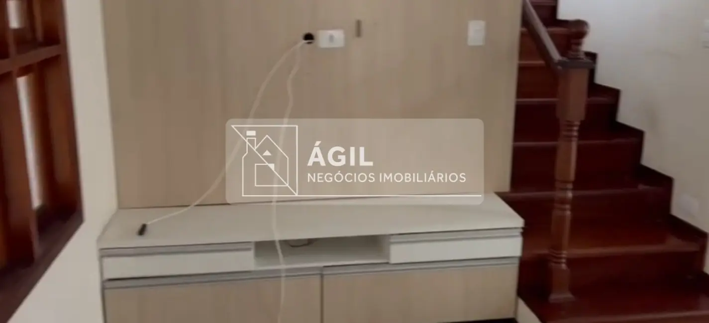 Casa de Condomínio com 3 quartos para alugar, 150m2 em Jardim Santa Maria, Jacarei - SP - imagem 4 Foto 4 de Casa de Condomínio com 3 quartos para alugar, 150m2 em Jardim Santa Maria, Jacarei - SP