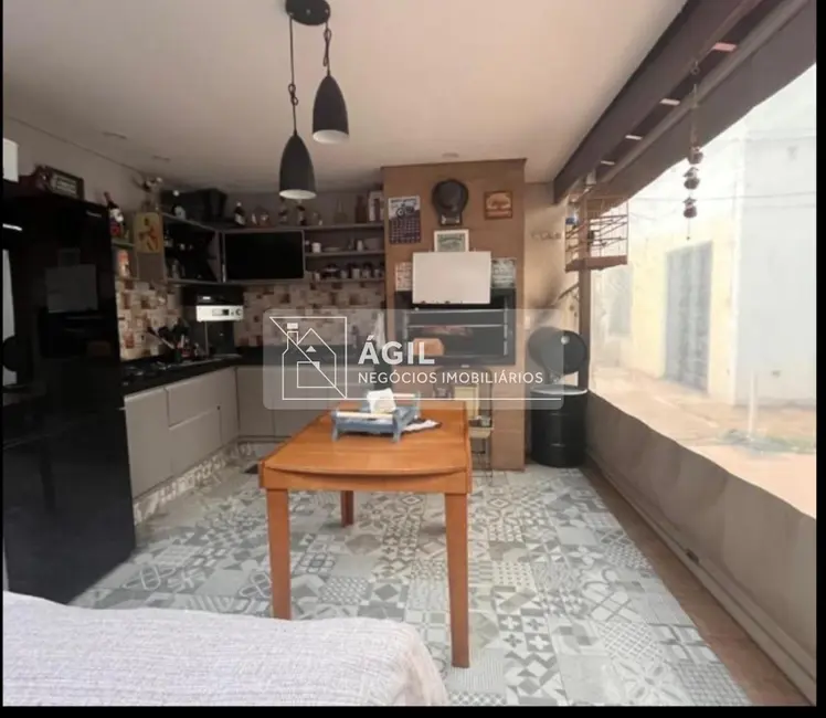 Casa de Condomínio com 3 quartos para alugar, 120m2 em Condomínio Residence Club, Jacarei - SP - imagem 3 Foto 3 de Casa de Condomínio com 3 quartos para alugar, 120m2 em Condomínio Residence Club, Jacarei - SP