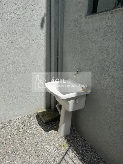 Foto 5 de Loja para alugar, 110m2 em Loteamento Villa Branca, Jacarei - SP