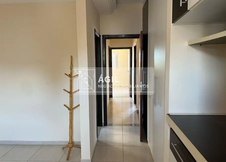 Foto 2 de Casa de Condomínio com 3 quartos para alugar, 150m2 em Jardim Santa Maria, Jacarei - SP