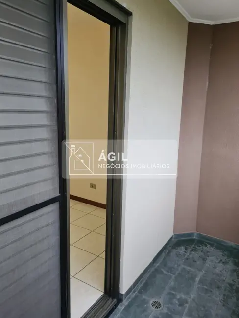 Apartamento com 3 quartos para alugar, 160m2 em Sao Jose Dos Campos - SP - imagem 9 Foto 9 de Apartamento com 3 quartos para alugar, 160m2 em Sao Jose Dos Campos - SP