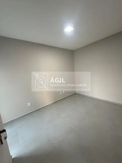 Foto 8 de Apartamento com 3 quartos para alugar, 74m2 em Loteamento Villa Branca, Jacarei - SP