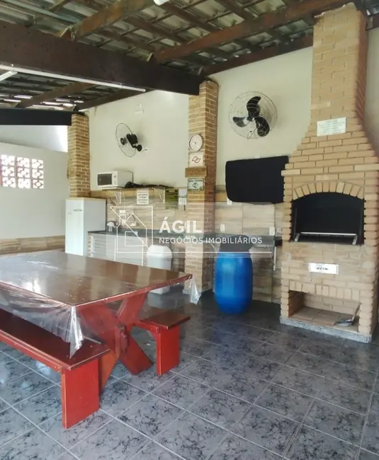 Foto 3 de Apartamento com 2 quartos à venda, 58m2 em Jardim Califórnia, Jacarei - SP