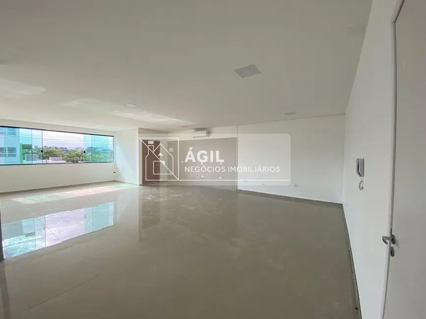 Foto 3 de Sala Comercial para alugar, 65m2 em Loteamento Villa Branca, Jacarei - SP