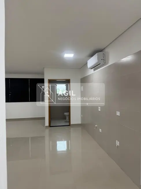 Foto 7 de Sala Comercial para alugar, 65m2 em Loteamento Villa Branca, Jacarei - SP