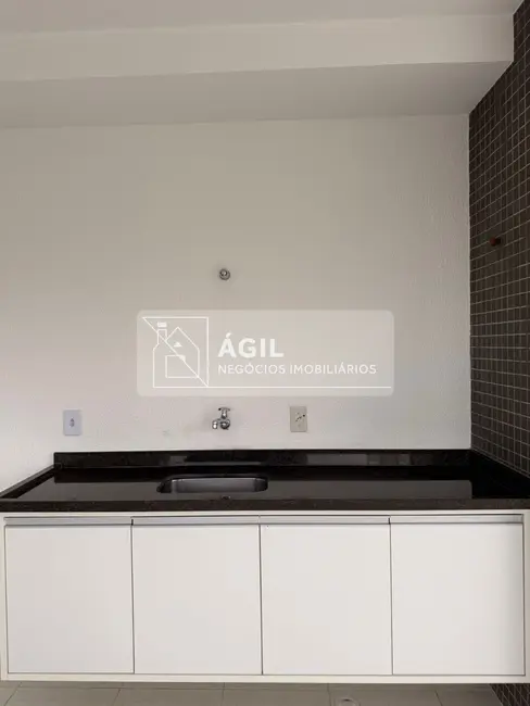 Foto 2 de Apartamento com 2 quartos para alugar, 84m2 em Sao Jose Dos Campos - SP