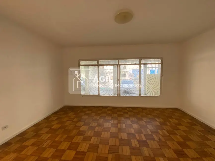 Foto 4 de Casa com 3 quartos para alugar, 346m2 em Sao Jose Dos Campos - SP