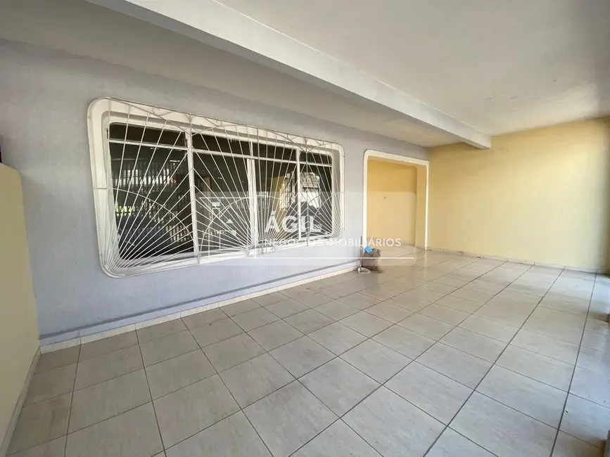 Foto 1 de Casa com 3 quartos para alugar, 346m2 em Sao Jose Dos Campos - SP