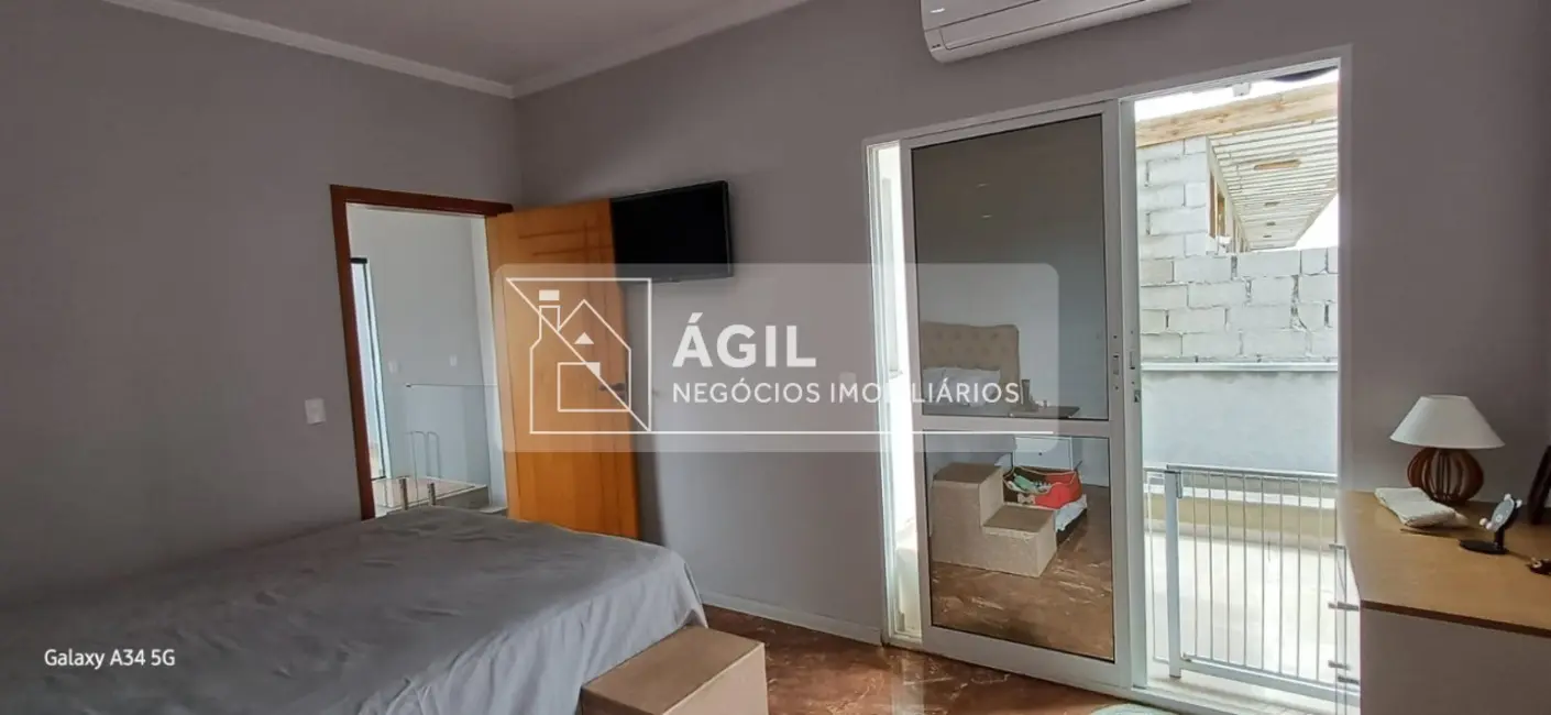 Foto 9 de Casa com 3 quartos à venda, 110m2 em Vista Alegre, Taubate - SP