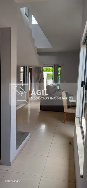 Foto 4 de Casa com 3 quartos à venda, 110m2 em Vista Alegre, Taubate - SP