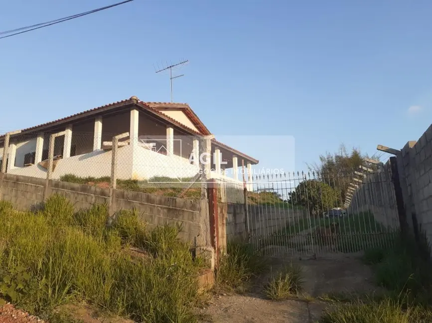 Foto 6 de Chácara com 3 quartos à venda, 350m2 em Chácaras Santa Maria, Jacarei - SP