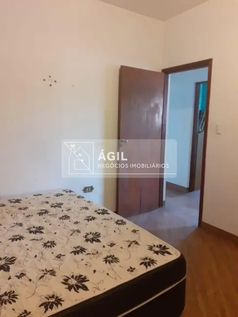 Foto 8 de Chácara com 3 quartos à venda, 350m2 em Chácaras Santa Maria, Jacarei - SP