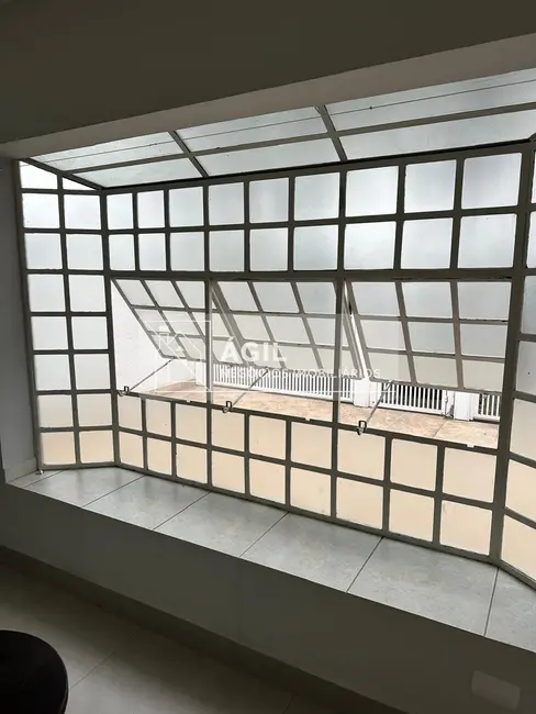 Foto 4 de Casa com 1 quarto para alugar, 25m2 em Sao Jose Dos Campos - SP