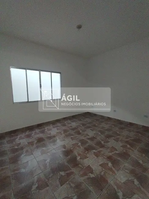 Casa com 3 quartos para alugar, 120m2 em Jardim Santa Maria, Jacarei - SP - imagem 8 Foto 8 de Casa com 3 quartos para alugar, 120m2 em Jardim Santa Maria, Jacarei - SP
