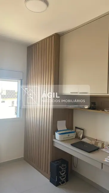 Apartamento com 3 quartos à venda, 72m2 em Loteamento Villa Branca, Jacarei - SP - imagem 2 Foto 2 de Apartamento com 3 quartos à venda, 72m2 em Loteamento Villa Branca, Jacarei - SP