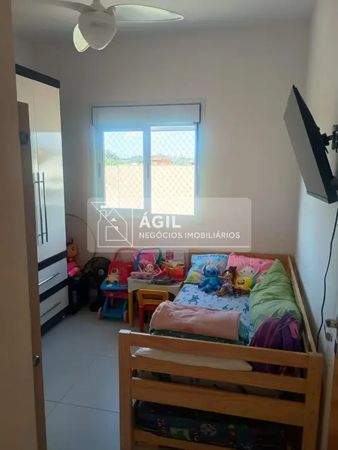 Apartamento com 3 quartos para alugar, 72m2 em Loteamento Villa Branca, Jacarei - SP - imagem 3 Foto 3 de Apartamento com 3 quartos para alugar, 72m2 em Loteamento Villa Branca, Jacarei - SP