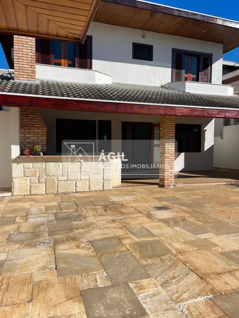 Foto 9 de Casa de Condomínio com 4 quartos para alugar, 269m2 em Sao Jose Dos Campos - SP