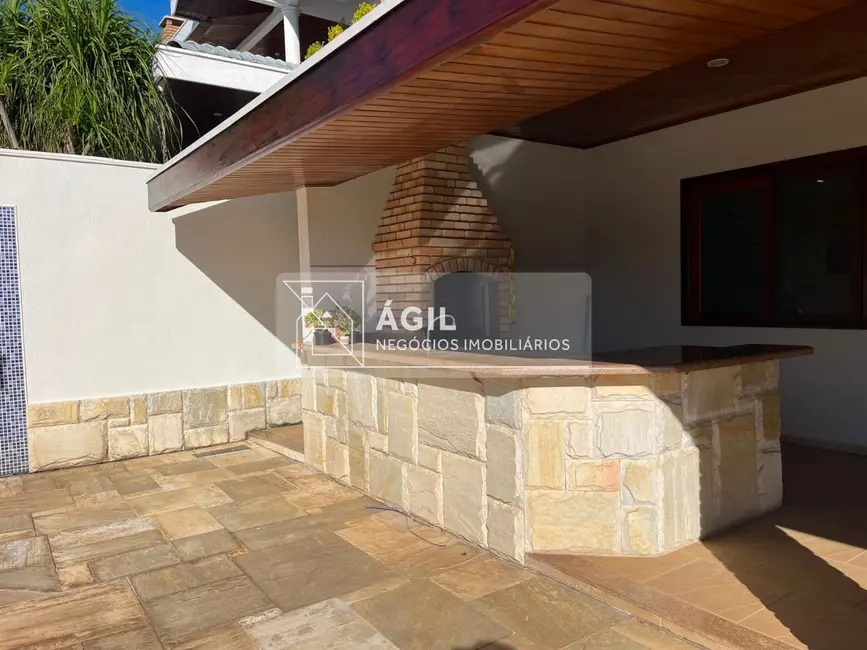 Foto 7 de Casa de Condomínio com 4 quartos para alugar, 269m2 em Sao Jose Dos Campos - SP