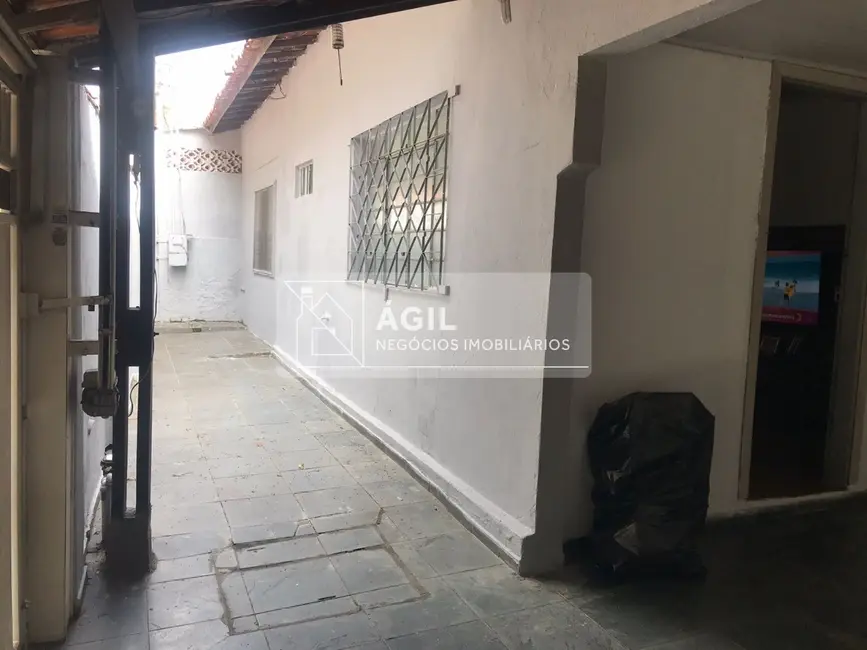 Foto 8 de Casa com 3 quartos para alugar, 174m2 em Sao Jose Dos Campos - SP