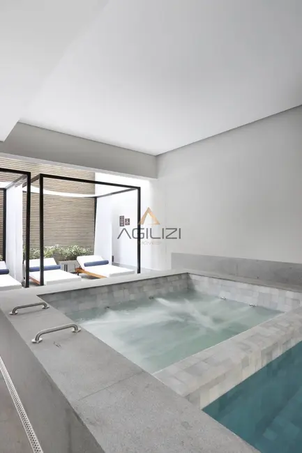 Foto 2 de Apartamento com 3 quartos à venda, 249m2 em Vila Nova Conceição, São Paulo - SP