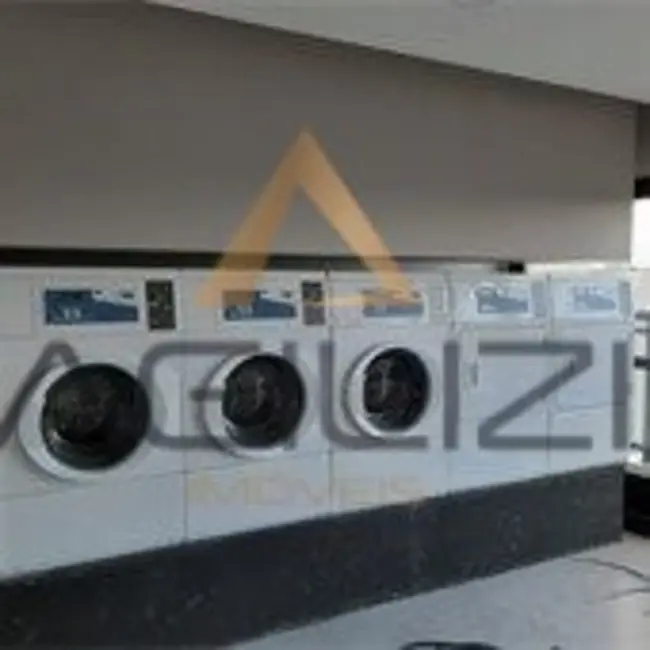 Foto 2 de Apartamento com 2 quartos à venda, 53m2 em Moema, São Paulo - SP