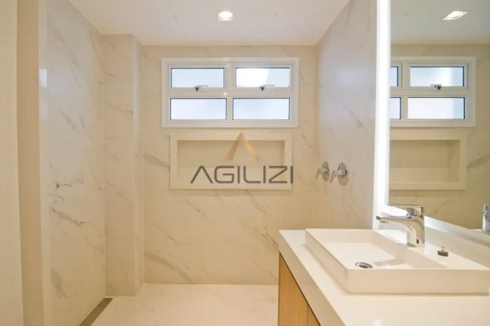 Foto 2 de Apartamento com 3 quartos à venda, 222m2 em Jardim Paulista, São Paulo - SP