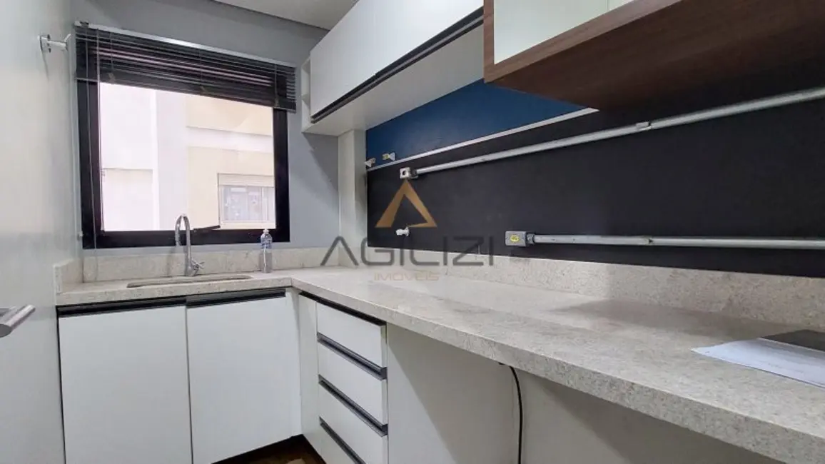 Sala Comercial à venda, 109m2 em Jardim Paulista, São Paulo - SP - imagem 3 Foto 3 de Sala Comercial à venda, 109m2 em Jardim Paulista, São Paulo - SP