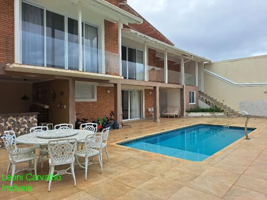 Foto 3 de Casa com 4 quartos para alugar, 358m2 em Parque Taquaral, Campinas - SP