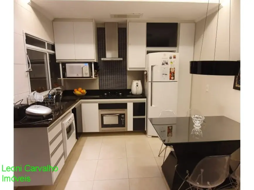 Foto 9 de Casa de Condomínio com 2 quartos à venda, 95m2 em Parque Rural Fazenda Santa Cândida, Campinas - SP