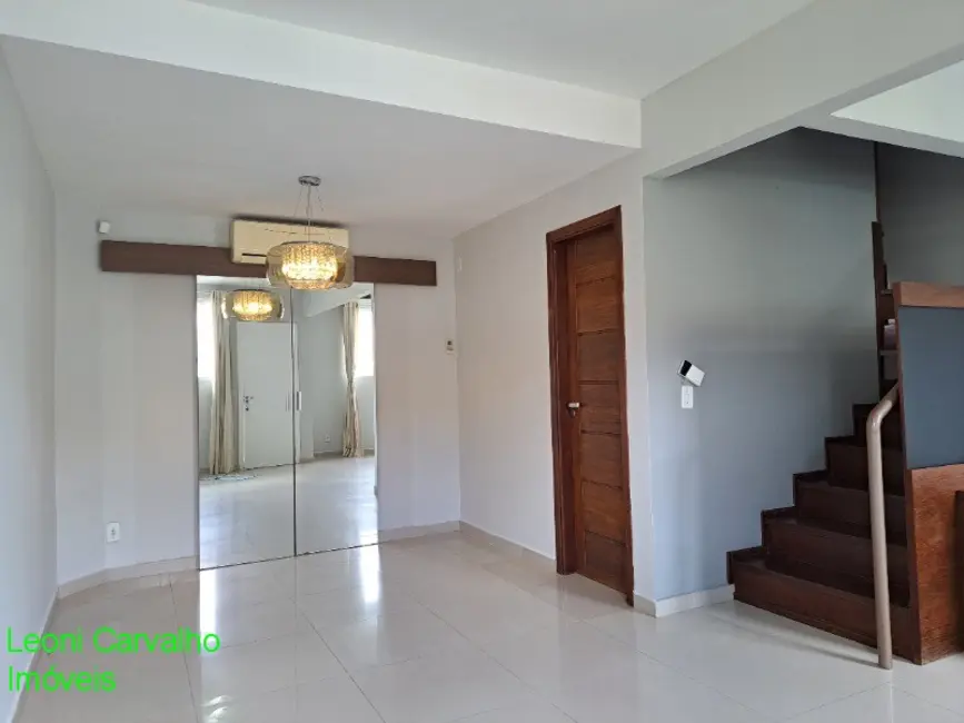 Foto 3 de Casa de Condomínio com 3 quartos à venda, 121m2 em Parque Rural Fazenda Santa Cândida, Campinas - SP