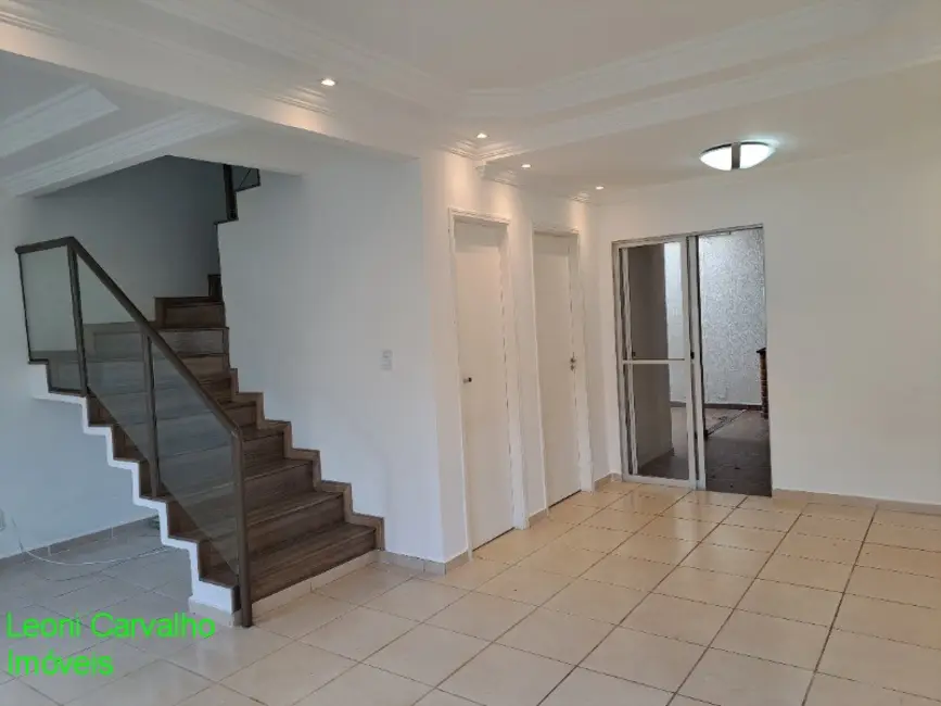 Casa de Condomínio com 3 quartos à venda, 87m2 em Parque Rural Fazenda Santa Cândida, Campinas - SP - imagem 4 Foto 4 de Casa de Condomínio com 3 quartos à venda, 87m2 em Parque Rural Fazenda Santa Cândida, Campinas - SP