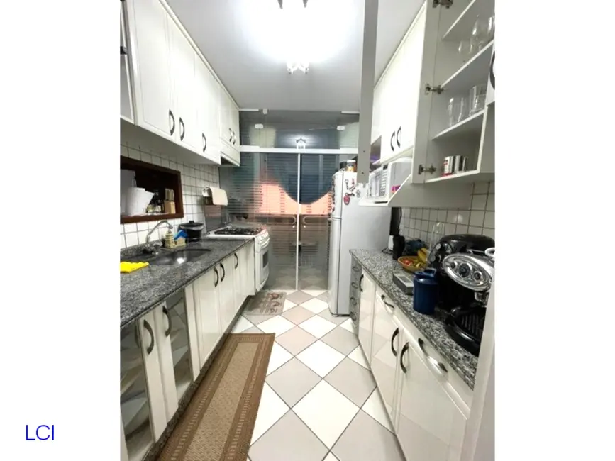 Apartamento com 3 quartos à venda, 95m2 em Jardim das Paineiras, Campinas - SP - imagem 3 Foto 3 de Apartamento com 3 quartos à venda, 95m2 em Jardim das Paineiras, Campinas - SP