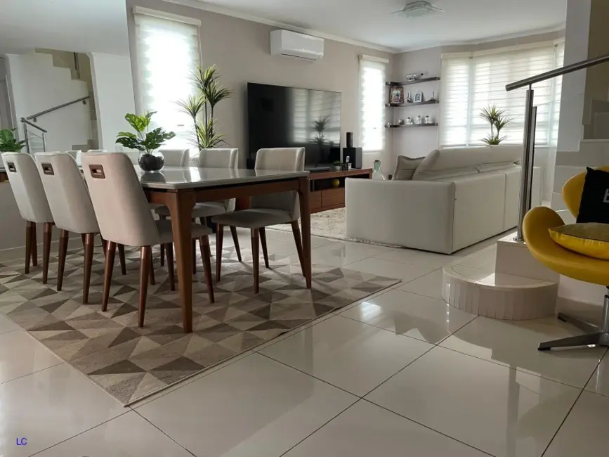 Casa de Condomínio com 3 quartos à venda, 142m2 em Loteamento Residencial Vila Bella, Campinas - SP - imagem 4 Foto 4 de Casa de Condomínio com 3 quartos à venda, 142m2 em Loteamento Residencial Vila Bella, Campinas - SP