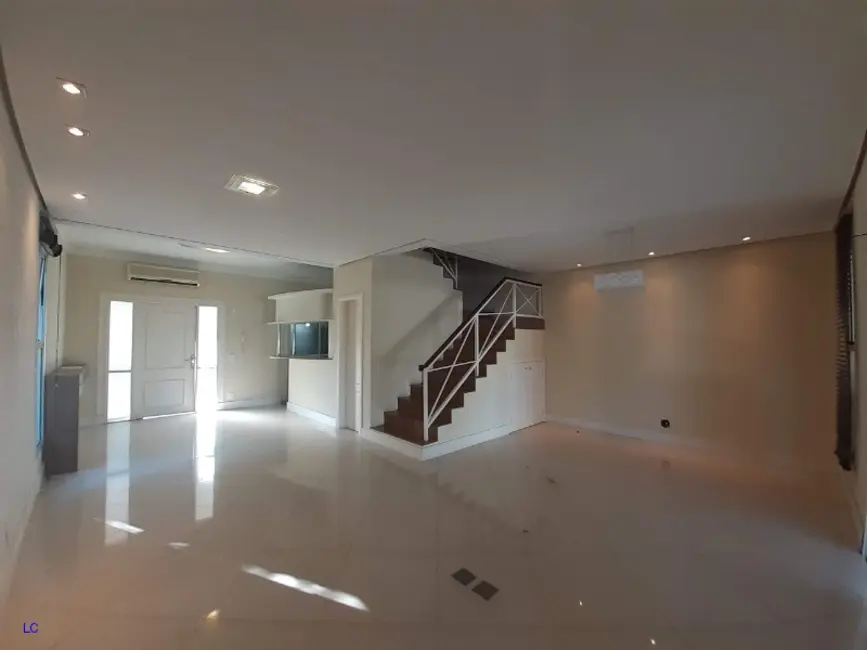 Casa de Condomínio com 3 quartos à venda, 160m2 em Jardim Lumen Christi, Campinas - SP - imagem 3 Foto 3 de Casa de Condomínio com 3 quartos à venda, 160m2 em Jardim Lumen Christi, Campinas - SP