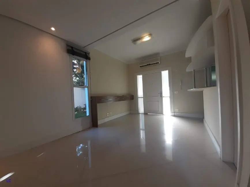 Casa de Condomínio com 3 quartos à venda, 160m2 em Jardim Lumen Christi, Campinas - SP - imagem 5 Foto 5 de Casa de Condomínio com 3 quartos à venda, 160m2 em Jardim Lumen Christi, Campinas - SP