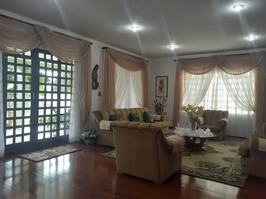 Casa com 4 quartos à venda, 637m2 em Parque Taquaral, Campinas - SP - imagem 7 Foto 7 de Casa com 4 quartos à venda, 637m2 em Parque Taquaral, Campinas - SP