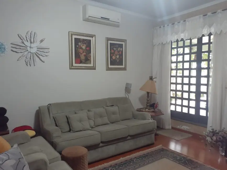 Casa com 4 quartos à venda, 637m2 em Parque Taquaral, Campinas - SP - imagem 5 Foto 5 de Casa com 4 quartos à venda, 637m2 em Parque Taquaral, Campinas - SP