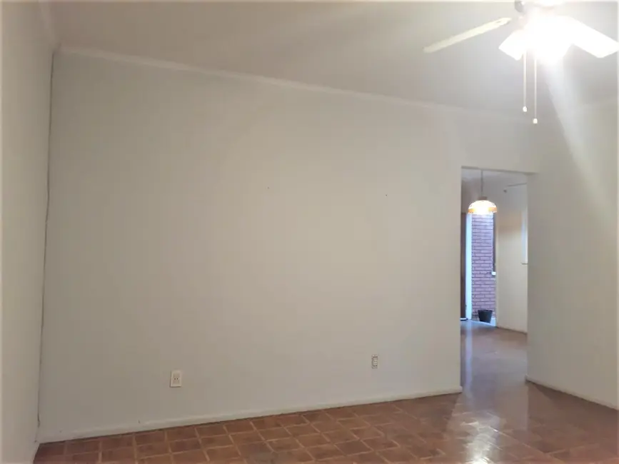 Casa com 3 quartos à venda, 202m2 em Jardim Chapadão, Campinas - SP - imagem 3 Foto 3 de Casa com 3 quartos à venda, 202m2 em Jardim Chapadão, Campinas - SP