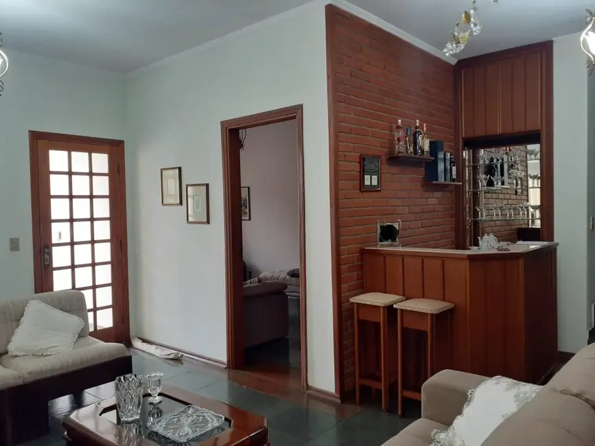 Casa com 3 quartos à venda e para alugar, 325m2 em Parque Taquaral, Campinas - SP - imagem 6 Foto 6 de Casa com 3 quartos à venda e para alugar, 325m2 em Parque Taquaral, Campinas - SP