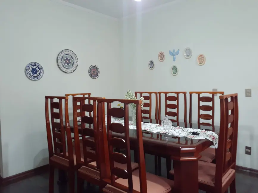 Casa com 3 quartos à venda e para alugar, 325m2 em Parque Taquaral, Campinas - SP - imagem 8 Foto 8 de Casa com 3 quartos à venda e para alugar, 325m2 em Parque Taquaral, Campinas - SP