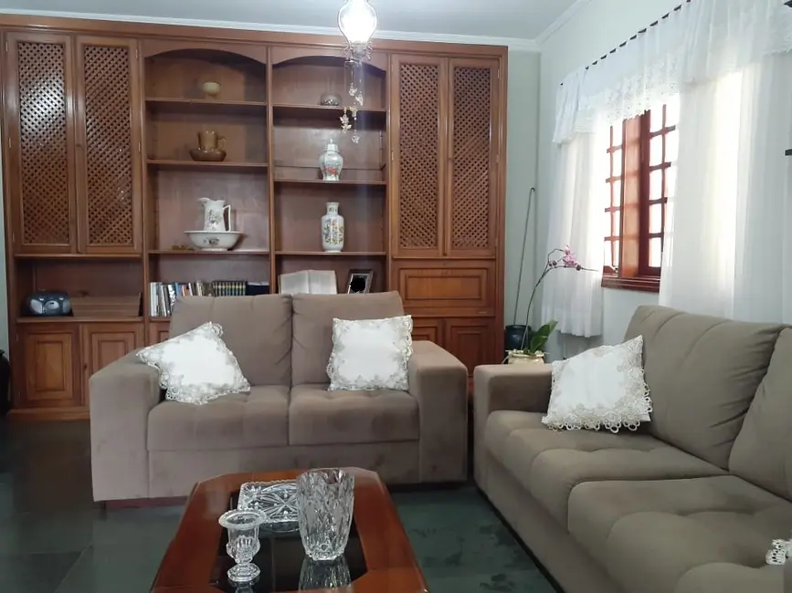 Casa com 3 quartos à venda e para alugar, 325m2 em Parque Taquaral, Campinas - SP - imagem 4 Foto 4 de Casa com 3 quartos à venda e para alugar, 325m2 em Parque Taquaral, Campinas - SP