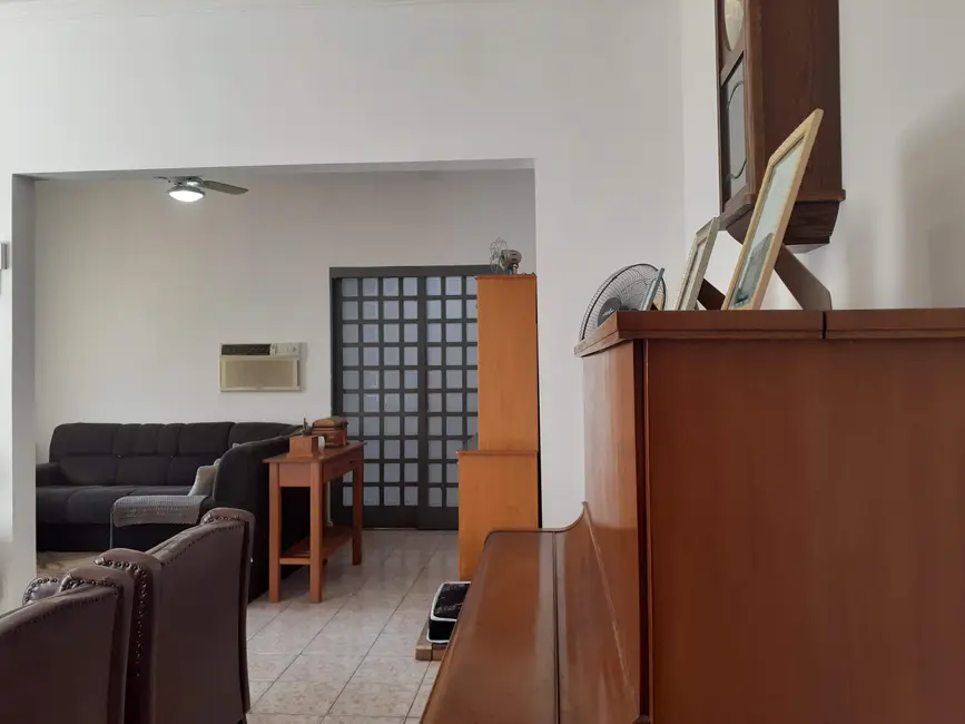 Casa com 3 quartos à venda, 108m2 em Jardim Belo Horizonte, Campinas - SP - imagem 3 Foto 3 de Casa com 3 quartos à venda, 108m2 em Jardim Belo Horizonte, Campinas - SP