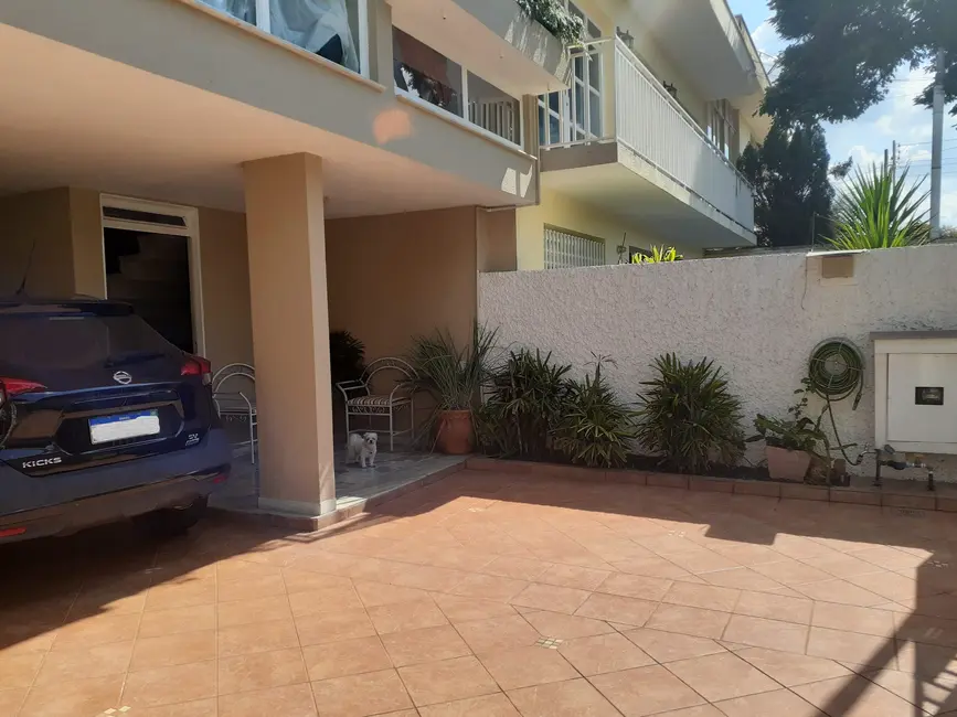 Casa com 3 quartos à venda, 236m2 em Jardim Nossa Senhora Auxiliadora, Campinas - SP - imagem 5 Foto 5 de Casa com 3 quartos à venda, 236m2 em Jardim Nossa Senhora Auxiliadora, Campinas - SP