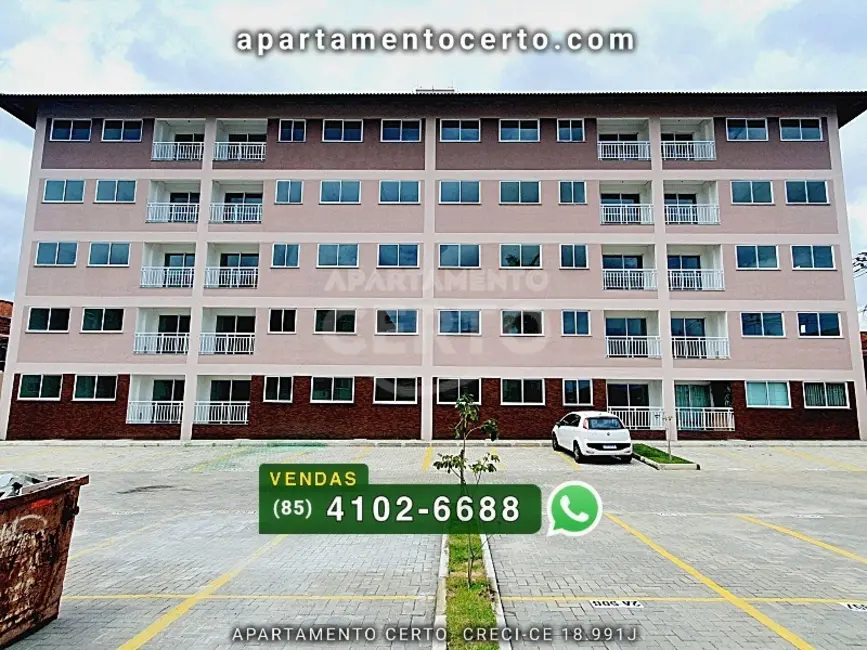 Foto 2 de Apartamento com 3 quartos à venda, 64m2 em Parangaba, Fortaleza - CE