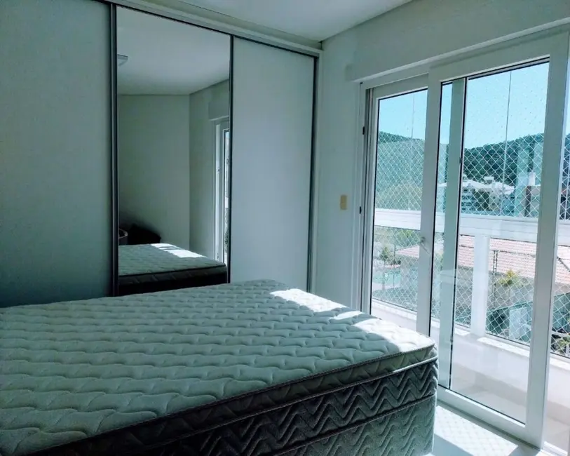 Apartamento com 2 quartos à venda, 96m2 em Florianopolis - SC - imagem 9 Foto 9 de Apartamento com 2 quartos à venda, 96m2 em Florianopolis - SC